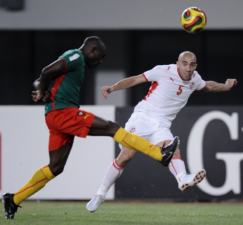 五大联赛唯一中资球队神仙难救 狼队15轮2分 魔鬼赛程战枪蜂军魔