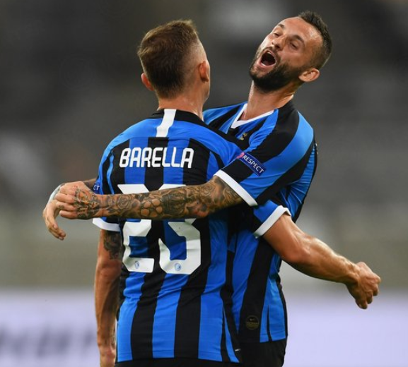 环足奖年度最佳总监候选：坎波斯、爱德华兹&理查德-休斯在列