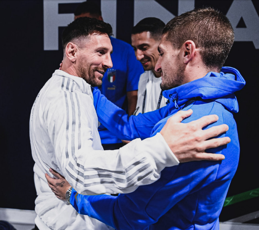 阿斯：英超俱乐部在密切关注罗克，他可能回归巴西11月大名单