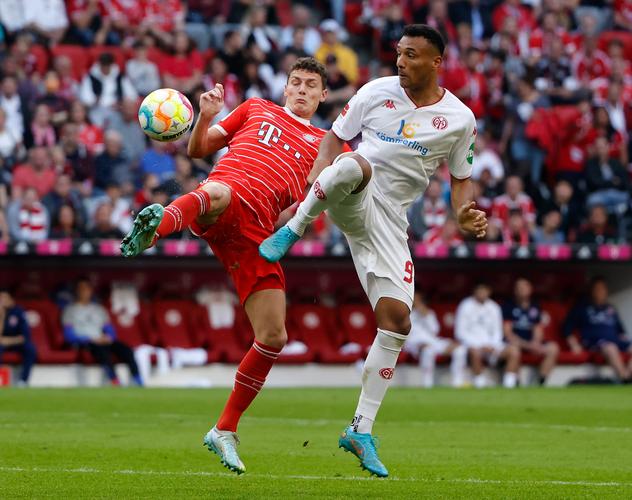 杨瀚森登场4分29秒3中0！阿夫迪亚31+19+10三双难救主，雷霆6人上双击败开拓者