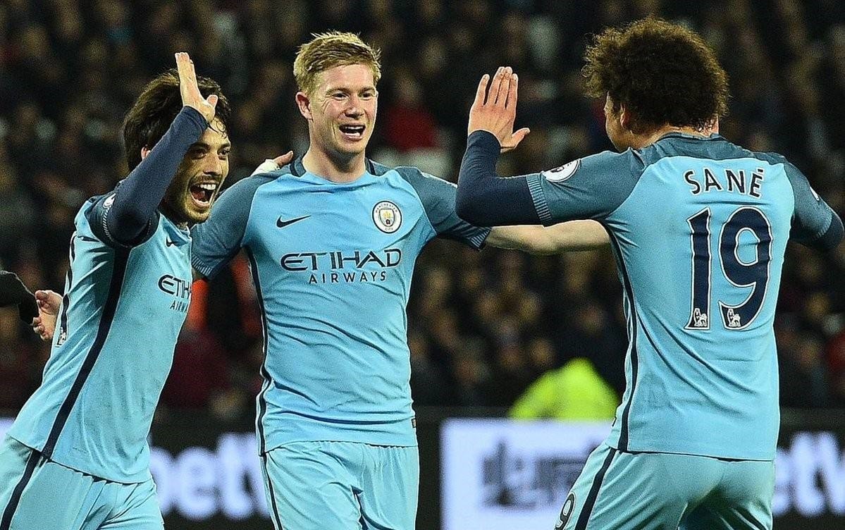 斯通斯伤情未明，曼城欧冠遭遇防线轮换危机