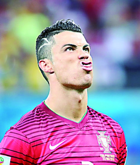 东体：申花有3名外援合同到期，与广岛一战是最后机遇