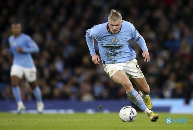 赖斯接受俱乐部官方采访，谈到自己的能力、意志力、状态以及定位球